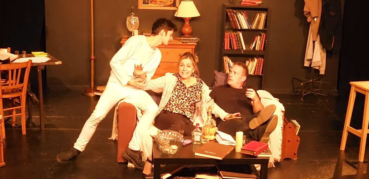 Copyright lespendrillonsrouges