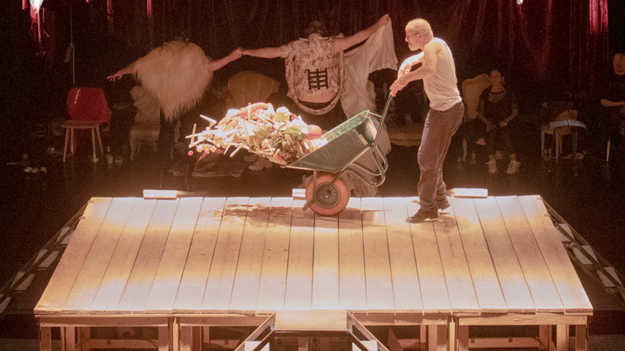 Copyright tg STAN ©Kurt Van Der Elst Billie Marcelis