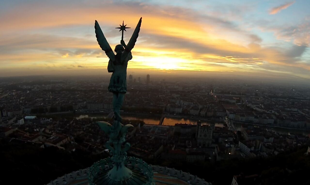 Copyright Jean-Pierre Gobillot