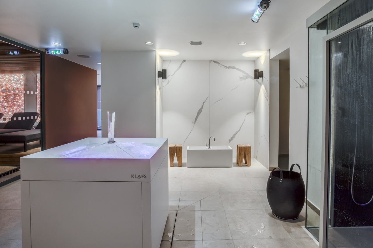 Copyright ©Alexandre Moulard