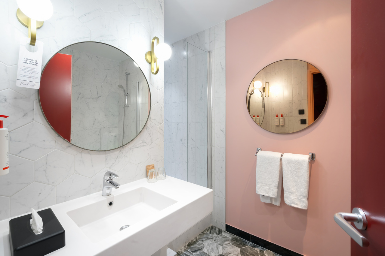 Copyright Cyril Mouty