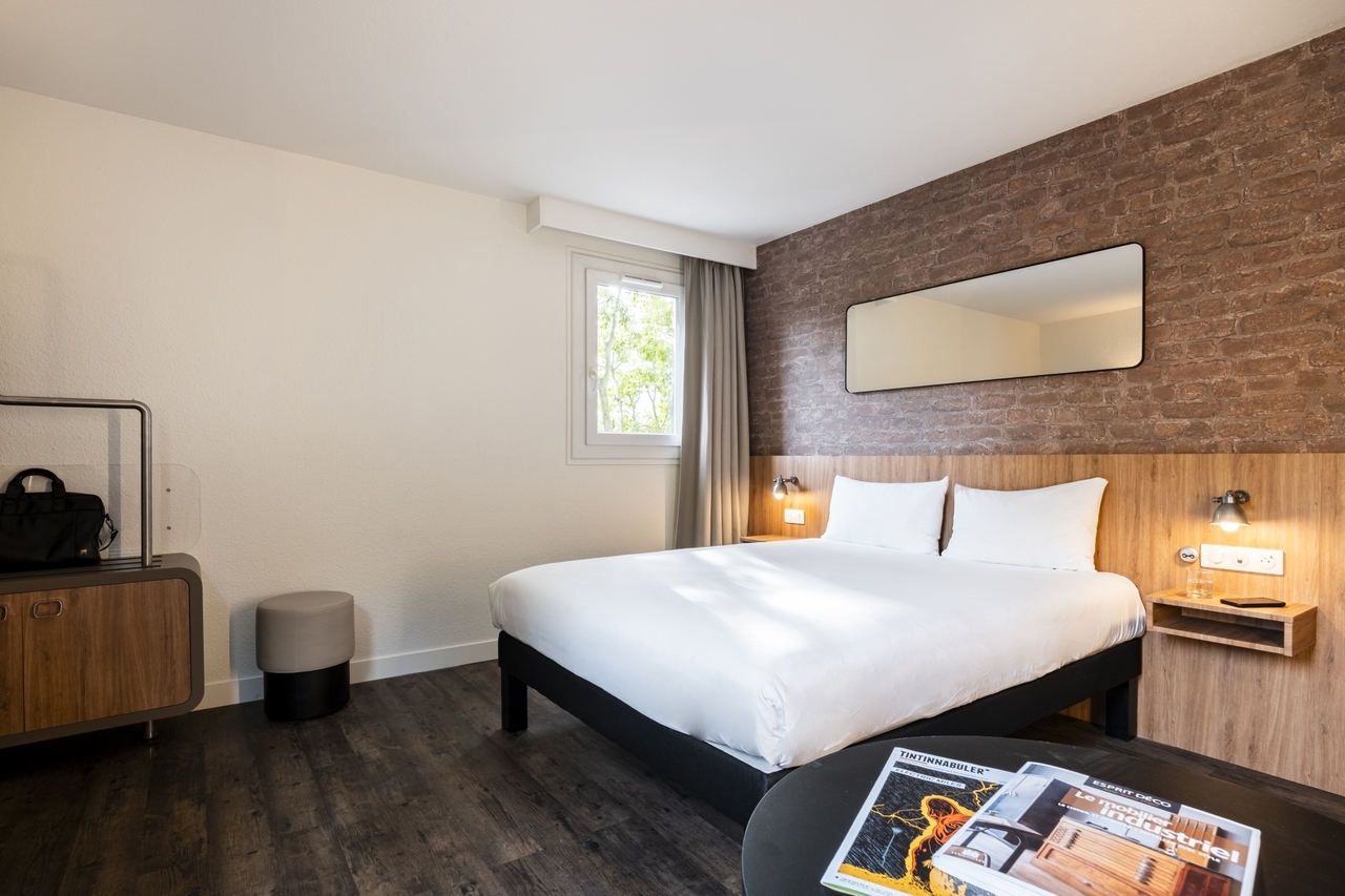 Copyright Stanislas GROS