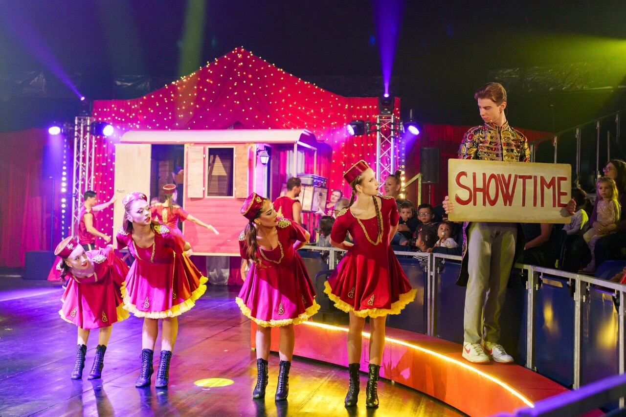 Copyright Victoria Kosheleva Cirque Imagine