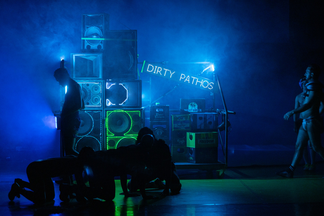 Copyright Mayra Azzi