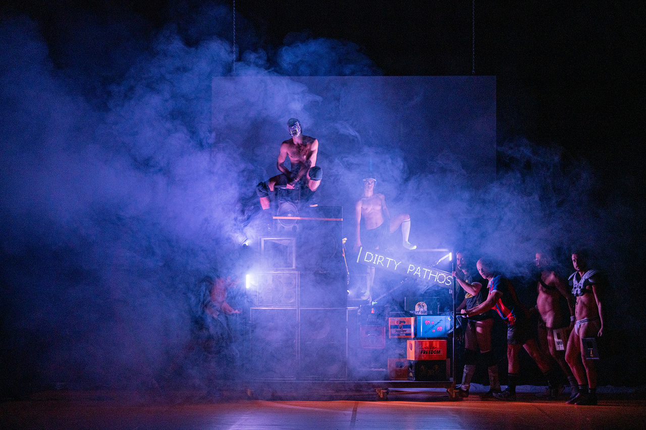 Copyright Mayra Azzi