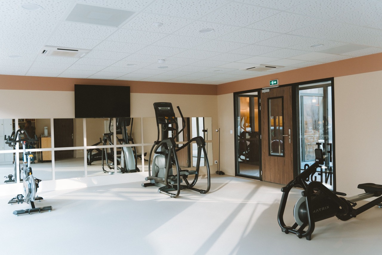 Copyright Alex tarin