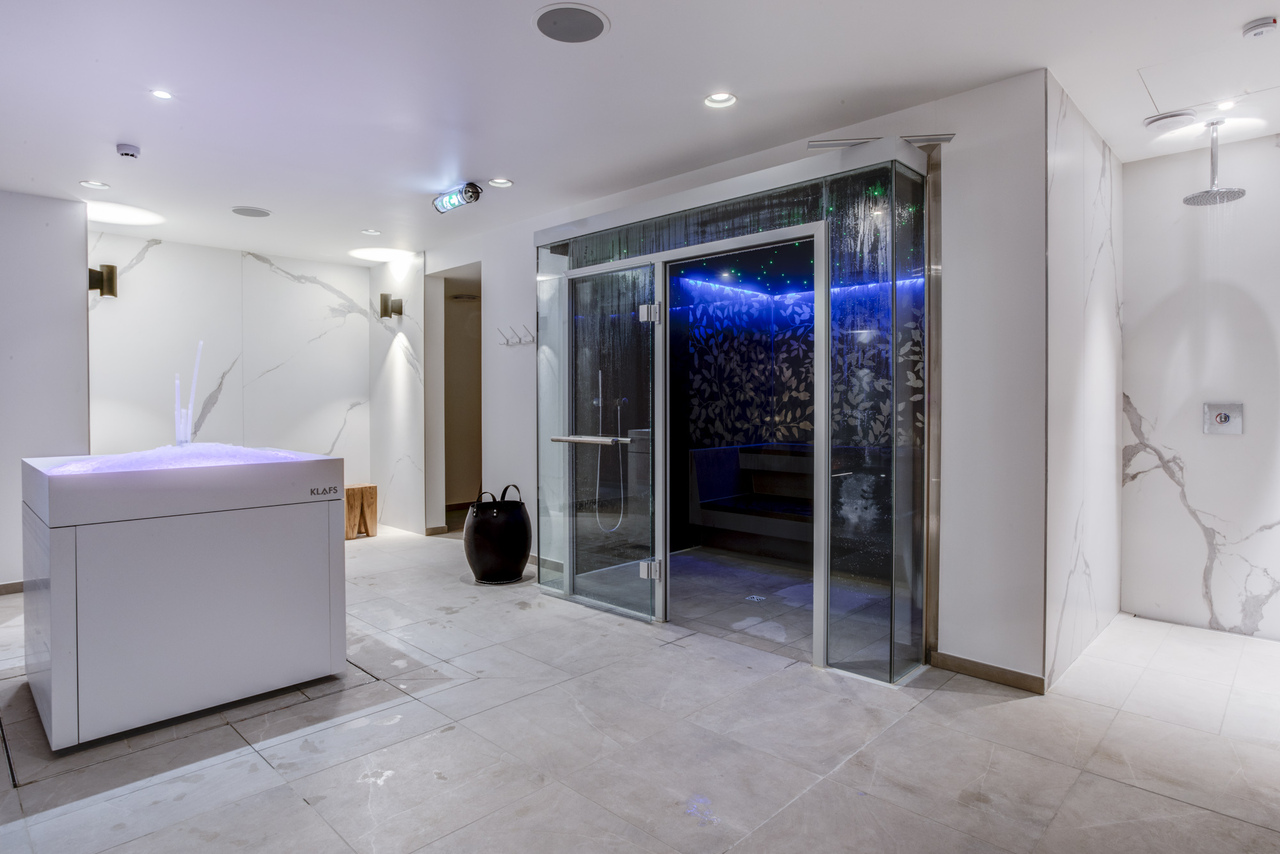 Copyright ©Alexandre Moulard