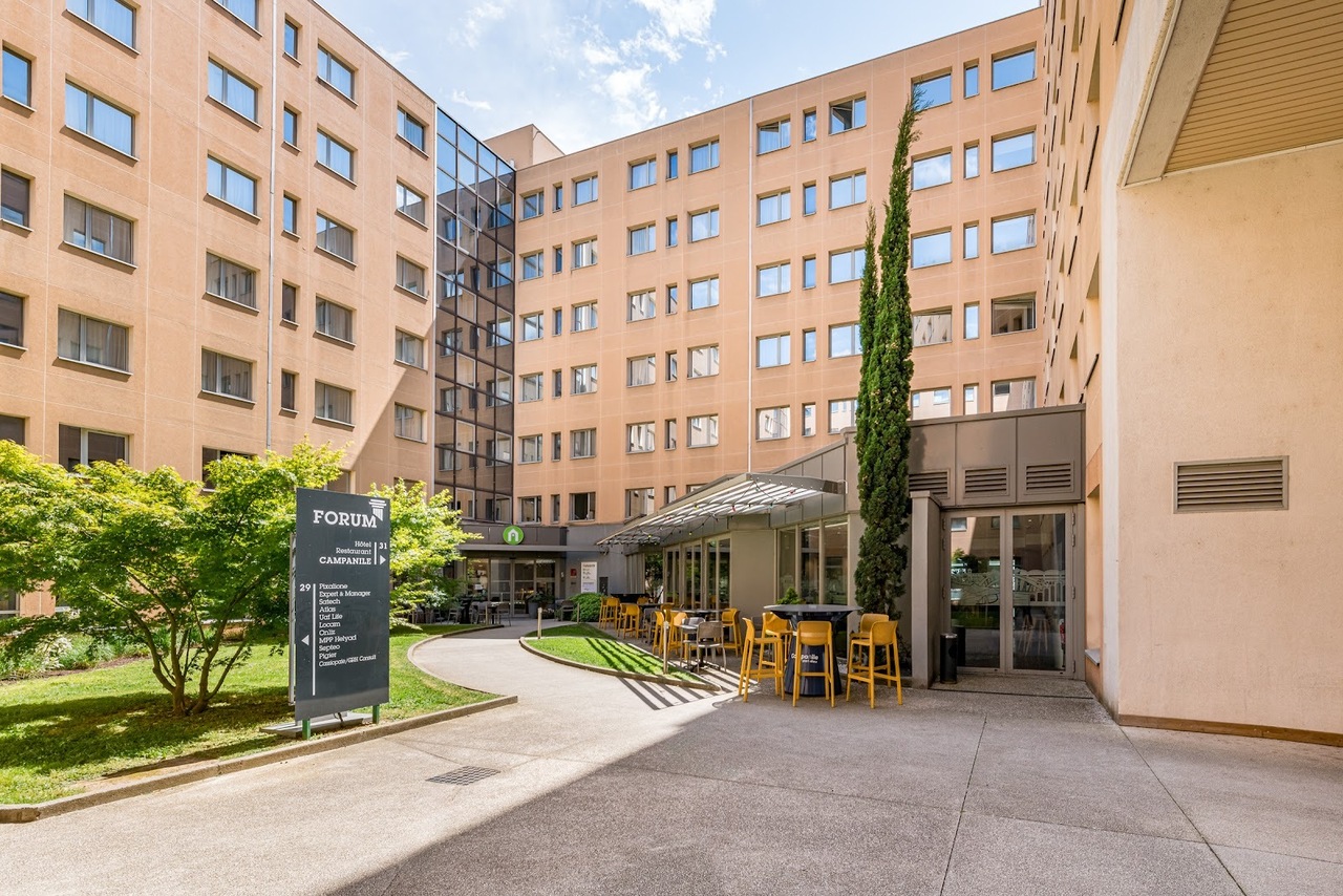 Copyright Copyright © 2024 Marine Piolat