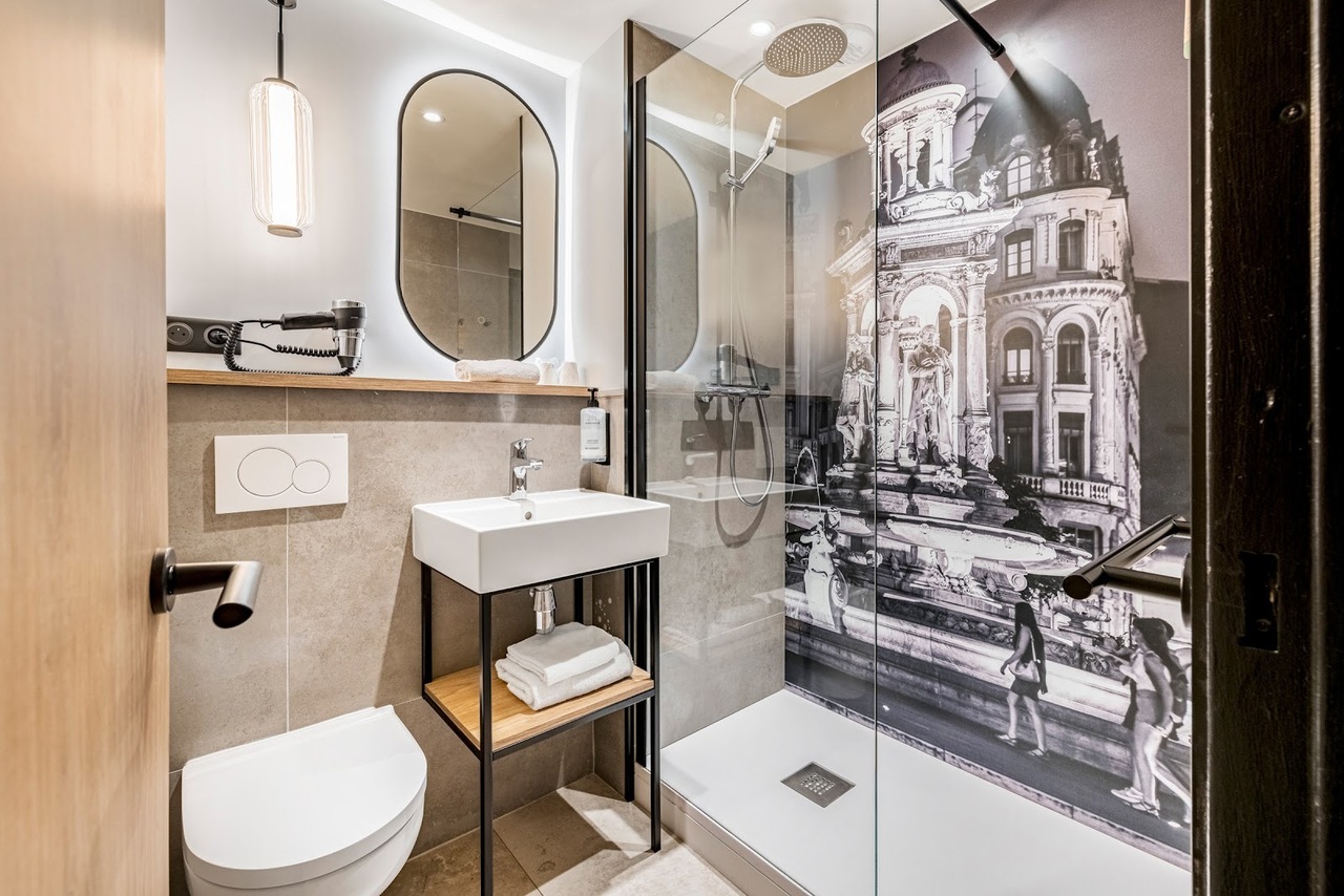 Copyright Copyright © 2024 Marine Piolat