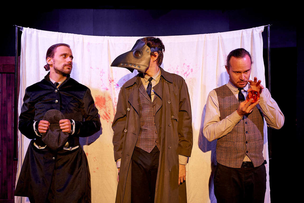 Copyright Charly Poisson