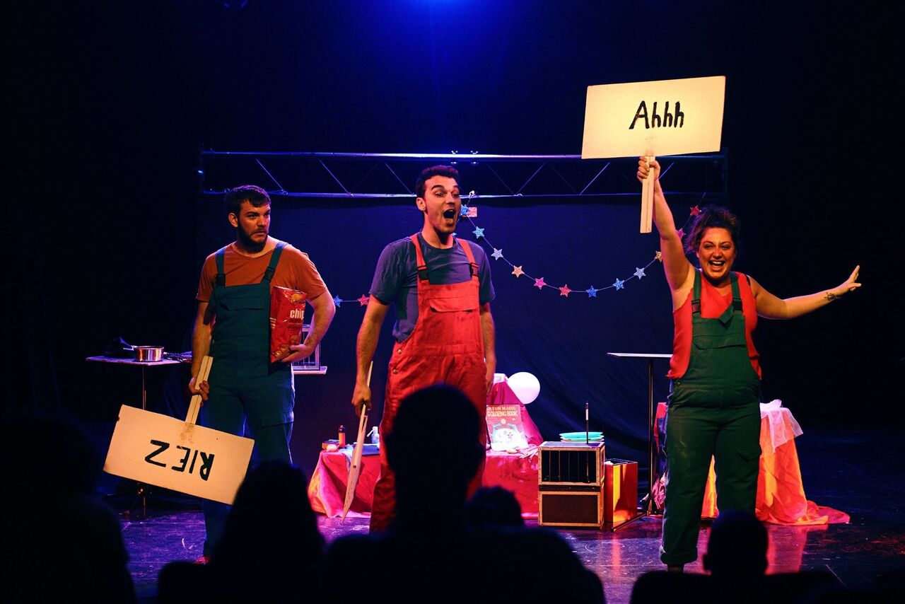 Copyright A Kong A Siou