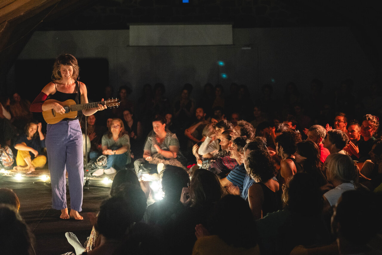 Copyright A Thou Bout d’ Chant