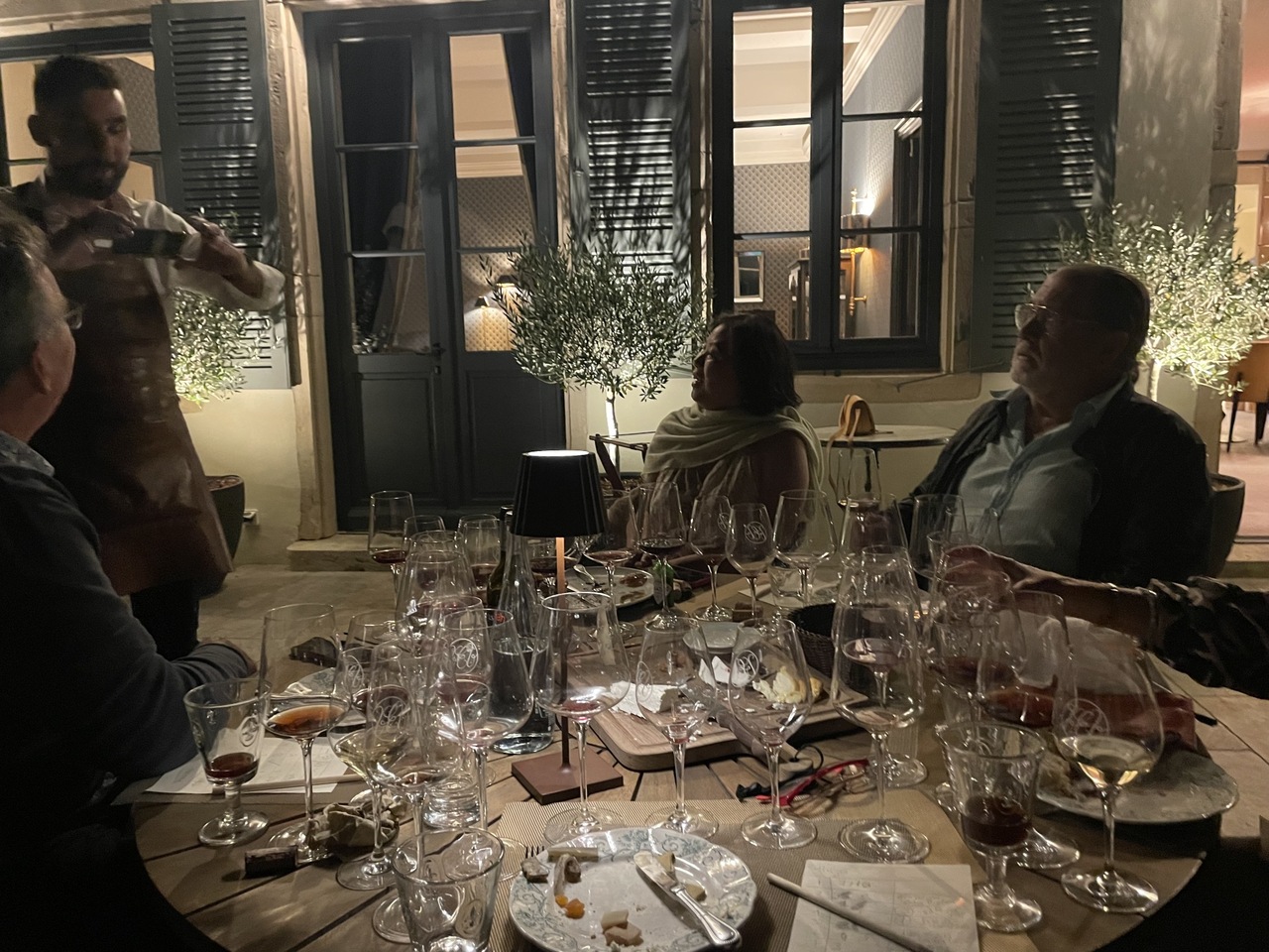 Copyright Wine dinner Lyon