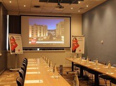 Copyright Ibis Lyon Gerland Pont Pasteur