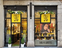 Copyright Les Yeux Noirs