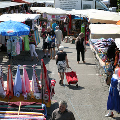 Marché Neuville