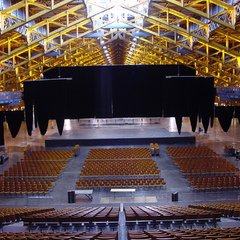 Halle Tony Garnier