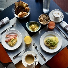 Petit déjeunerSpark by Hilton Lyon Ouest