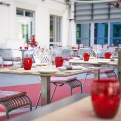 Terrasse restaurant Spark by Hilton Lyon Ouest