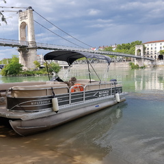 Embarquement sur berge Passerelle du college