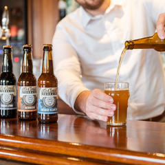 Bières locales au bar du restaurant