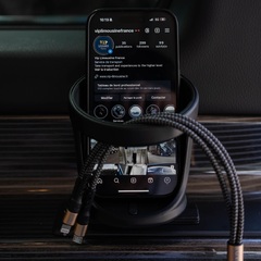 Equipement Intérieur - Chargeur de Téléphone