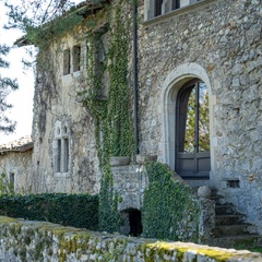 Pérouges