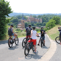 Balade en vélo électrique dans le Beaujolais