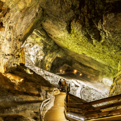 Grande salle des Grottes du Cerdon