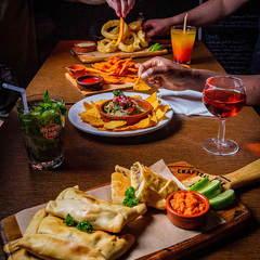 Tapas sud-américains, apéro et afterwork du Cabana café à Lyon