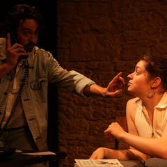 Photo 2 Applaudissez l'escroc !