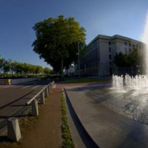 Copyright ©L.Benoit-jet d eau bouquet 360