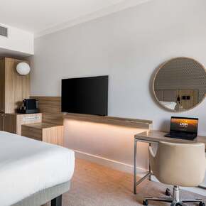 Copyright Copyright © 2025 Marine Piolat