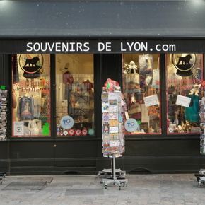 Copyright Souvenirsdelyon.com