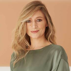 Copyright © Anna Dabrowska