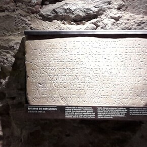 Copyright Antiquaille - ECCLY