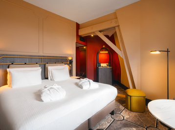 Copyright Cyril Mouty