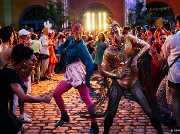 Copyright Garance Li