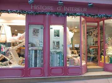 Copyright CentreNeuville