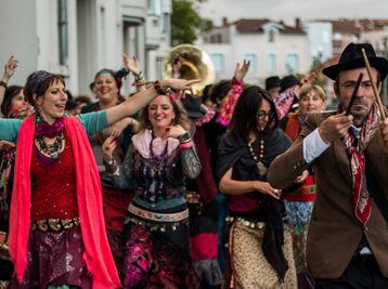 Copyright La Fanfare des Pavés