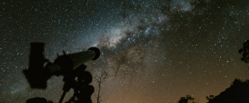 Comment les astronomes du 20ème siècle ont bouleversé notre regard sur l'univers_Saint-Genis-Laval