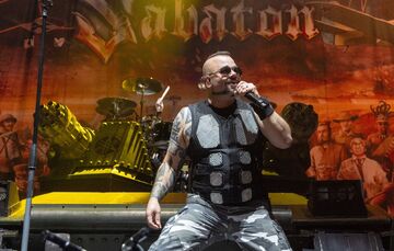 Sabaton_Décines-Charpieu