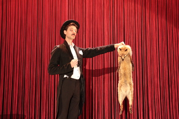 Goupil et Kosmao / Étienne Saglio, Compagnie Monstre(s)_Oullins-Pierre-Bénite