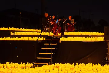 DroneArt Show : La musique qui illumine la nuit_Bron