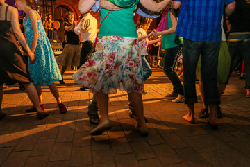 Soirée d'été au Jardin Ephémère - Bal Folk_Neuville-sur-Saône