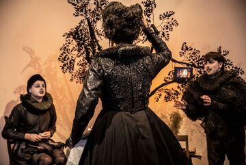 Avec les pieds - Jeanne Desoubeaux_Lyon 5ème