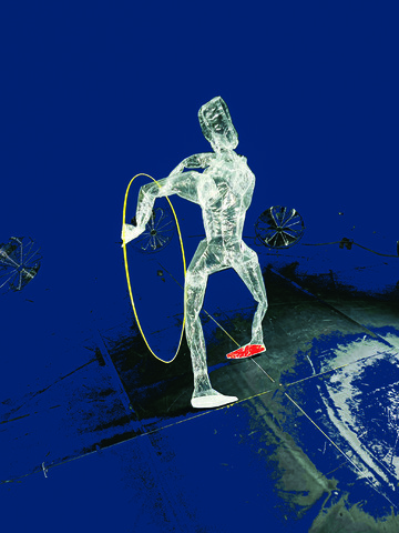 Compagnie Non Nova — Phia Ménard - Nocturne (Parade)_Lyon 8ème