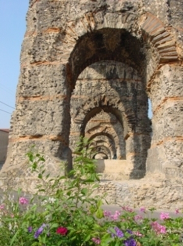 Ste Foy - Aqueduc