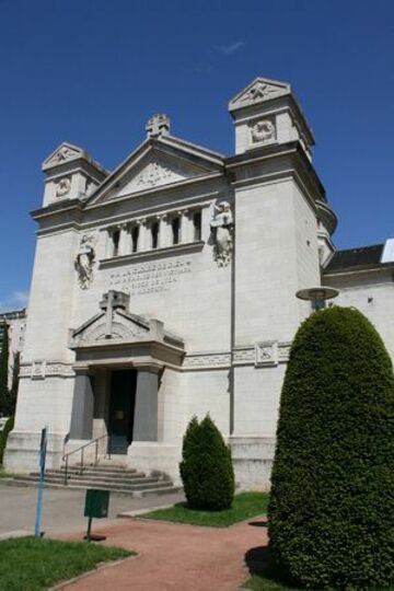 Chapelle Expiatoire - "La Croix Glorieuse"